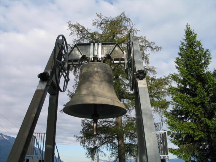 pf180